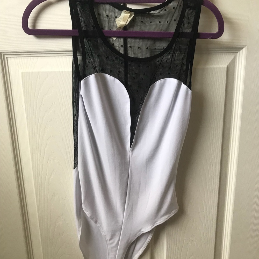 Black and white dressy tank!